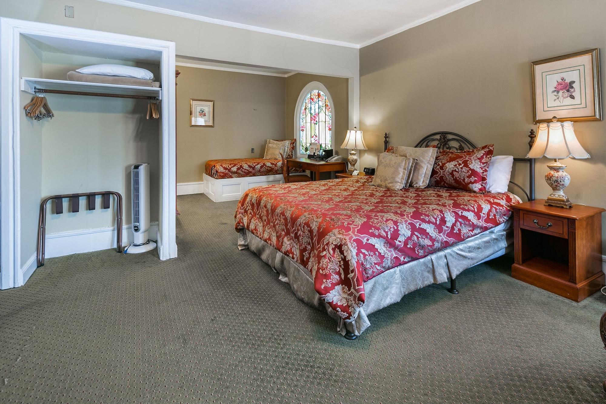 Hotel Rose Garden 3*